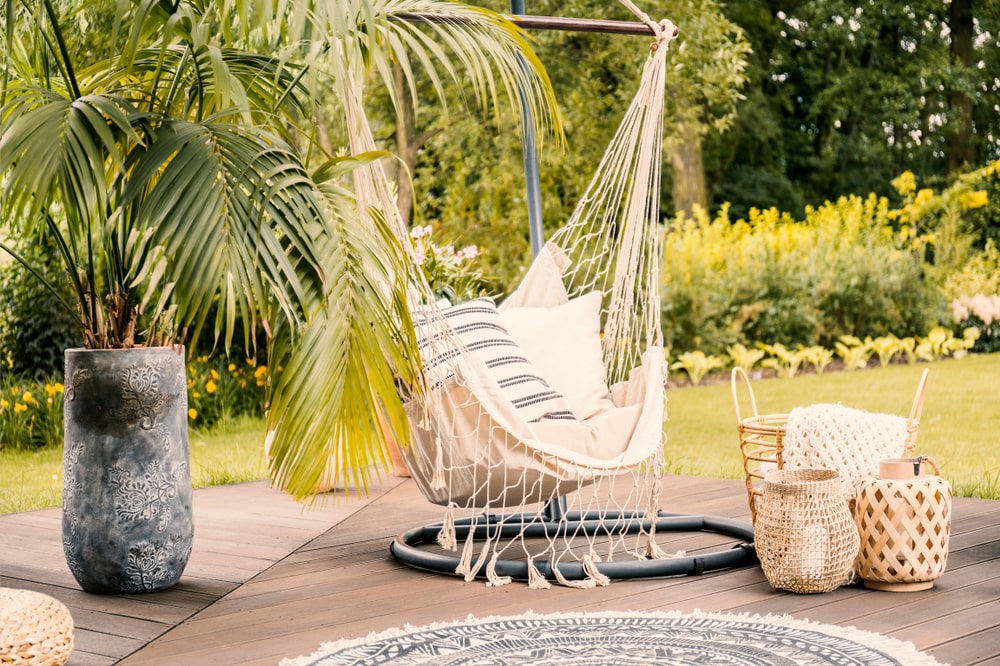 Comment intégrer les objets vintage dans son jardin 